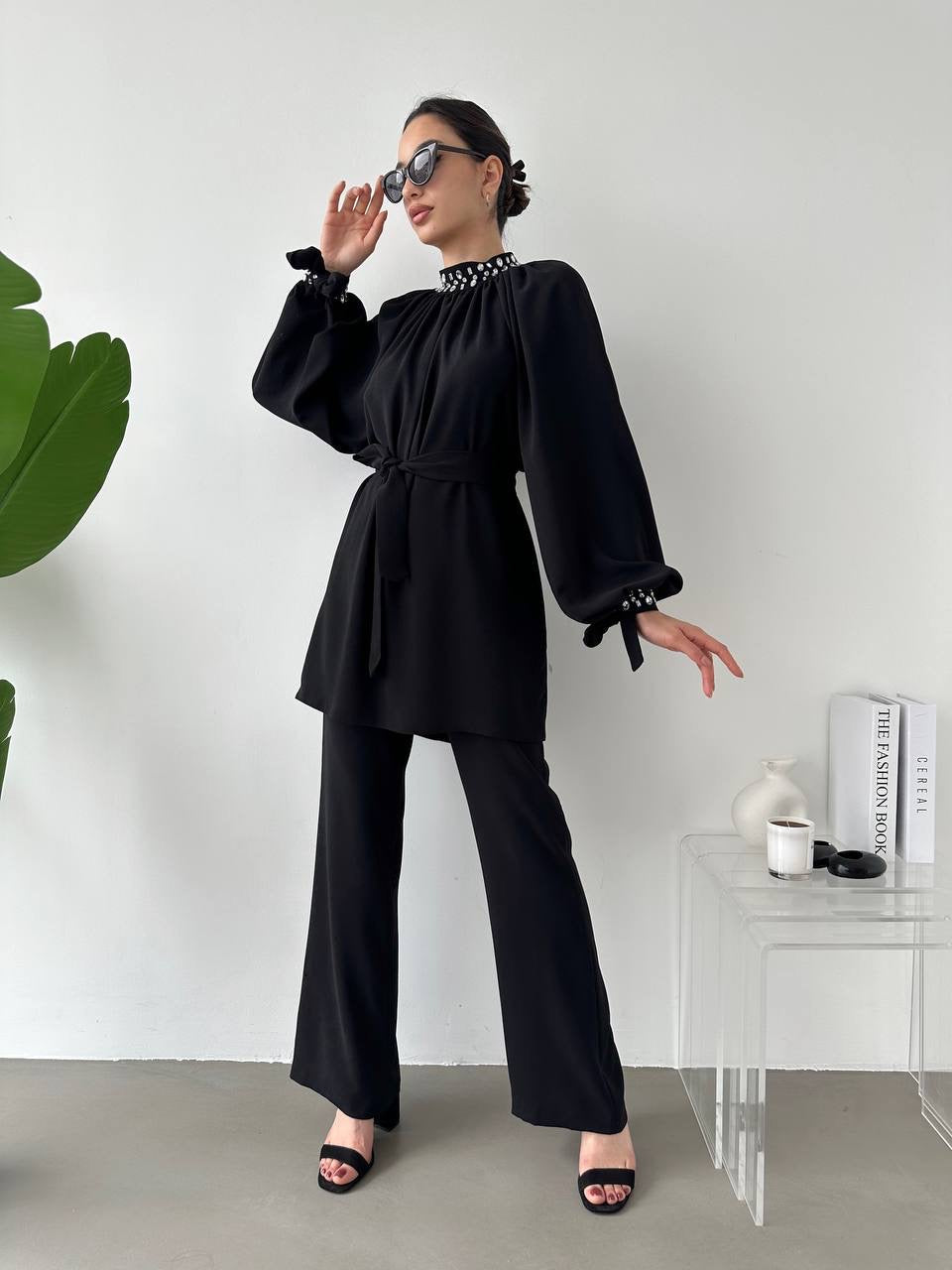 Black Summer Suit Set: Tunic With Crystals On The Shoulder & Sleeves + Pants Belt