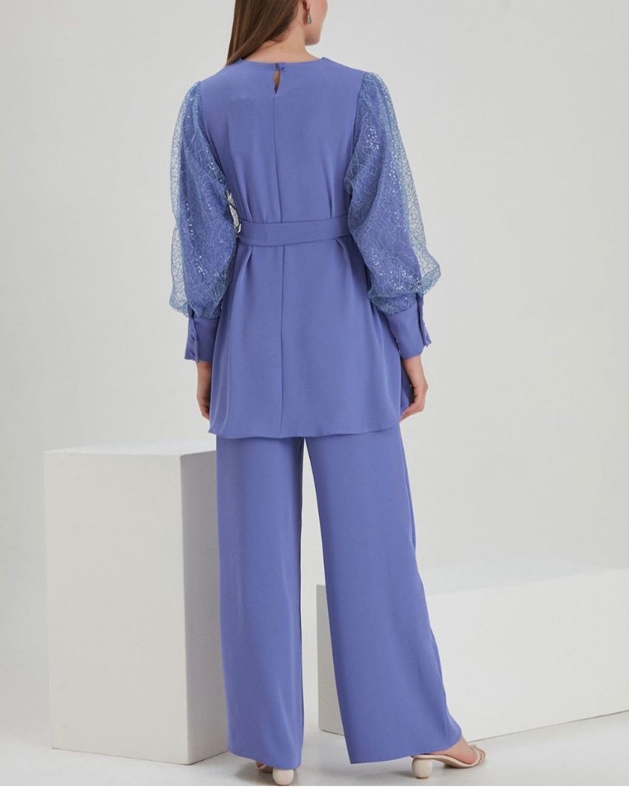 Set Of Shirt With Puff Chiffon Sleeves & Sequins + Wide Pants + Belt